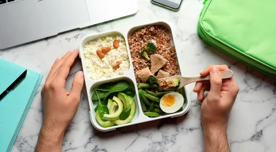 Double-layer lunch box for athletes 1200 ml